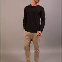 Camiseta Manga Longa Calvin Klein Jeans Masculino Calvin Klein Bordado - Preto Camiseta Manga Longa Calvin Klein Jeans Masculino Calvin Klein Bordado Preto Pp