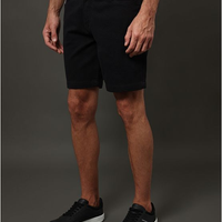 Bermuda Masculina Moletom Calvin Klein Jeans - Preto Bermuda Masculina Moletom Calvin Klein Jeans Preto 46