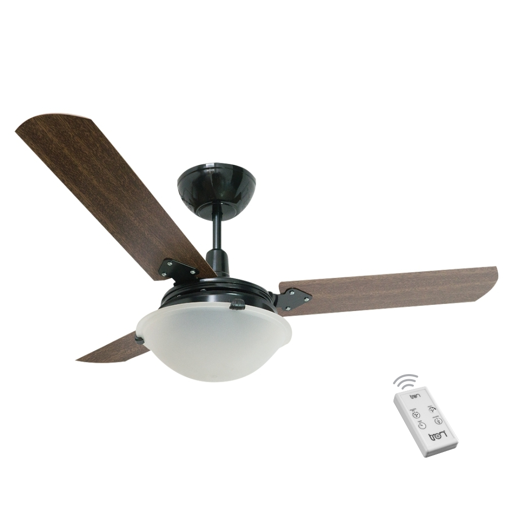 Ventilador Unions Preto 110V 3 Pás Verniz e Controle Ventilador Unions Preto 110V 3 Pás Verniz e Controle