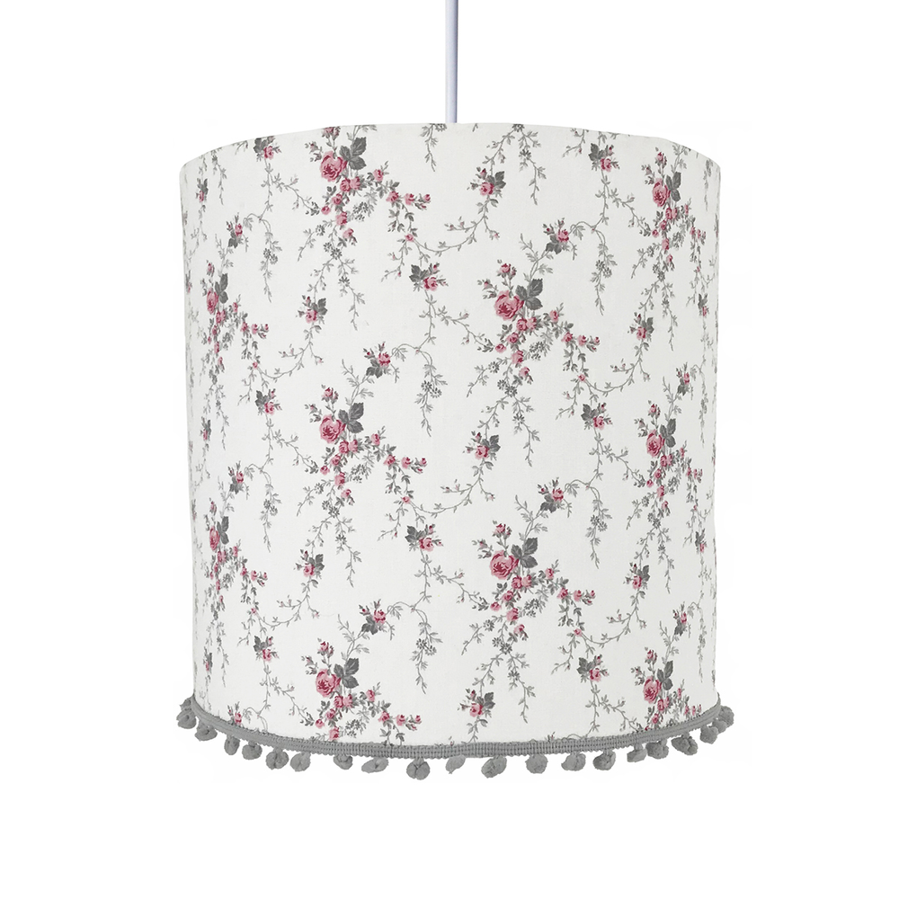 Lustre Tubular Pompom Provençal Cinza Quarto Bebê Infantil Menina Lustre Tubular Pompom Provençal Cinza Quarto Bebê Infantil Menina