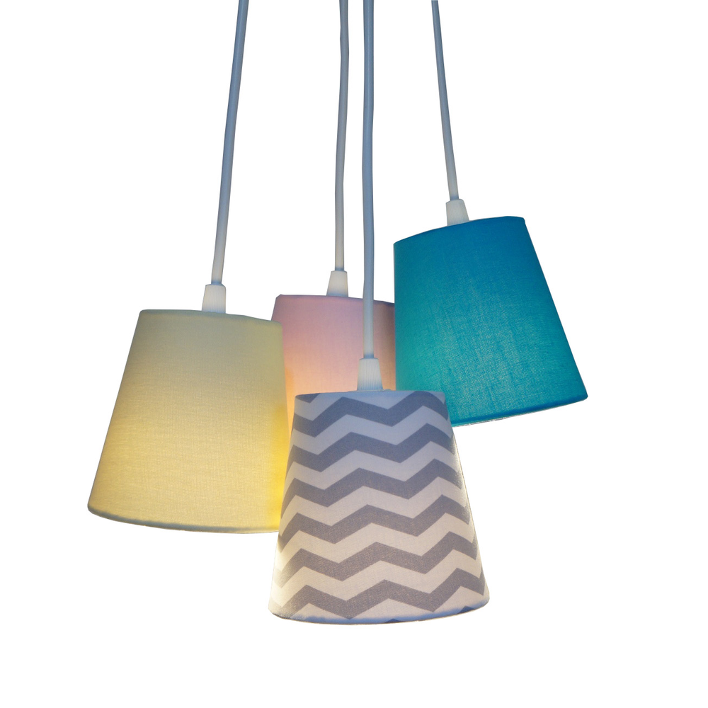 Lustre Pendente Bebê Cacho Chevron Cinza, Rosa, Azul e Amarelo