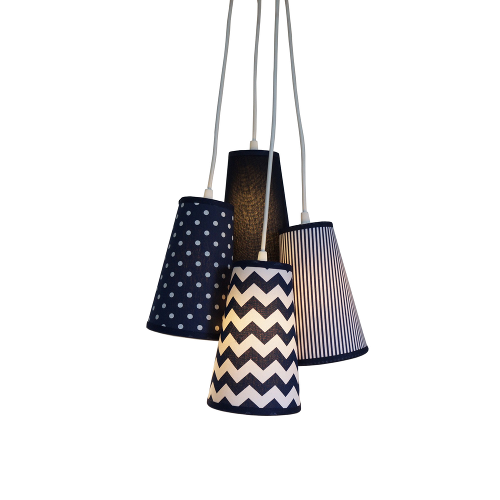Lustre Pendente Cacho Chevron Azul Marinho e Branco Lustre Pendente Cacho Chevron Azul Marinho e Branco