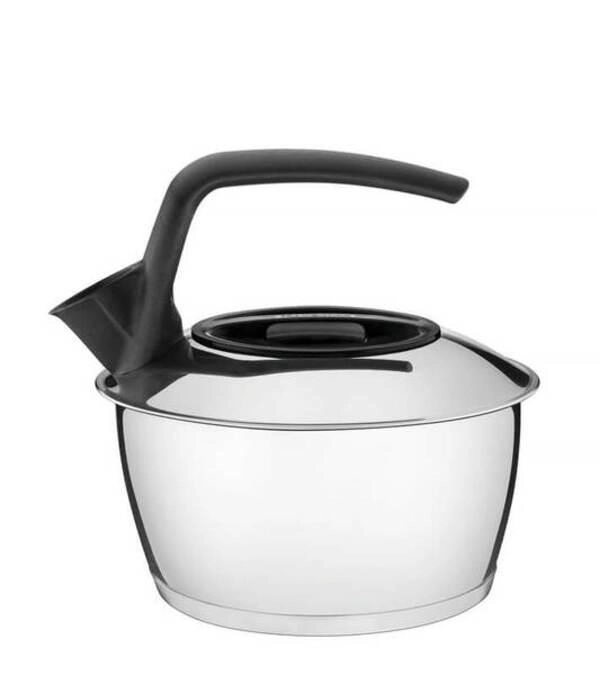 Chaleira Tramontina 1,5 Litros Em Aço Inox Com Cabo Preto Chaleira Tramontina 1,5 Litros Em Aço Inox Com Cabo Preto