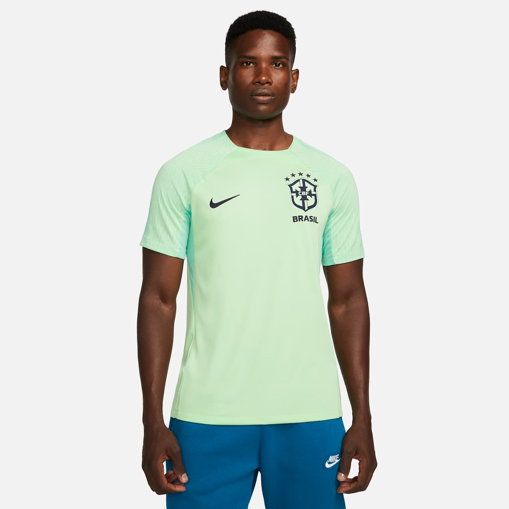 Camiseta Nike Brasil Strike Masculina