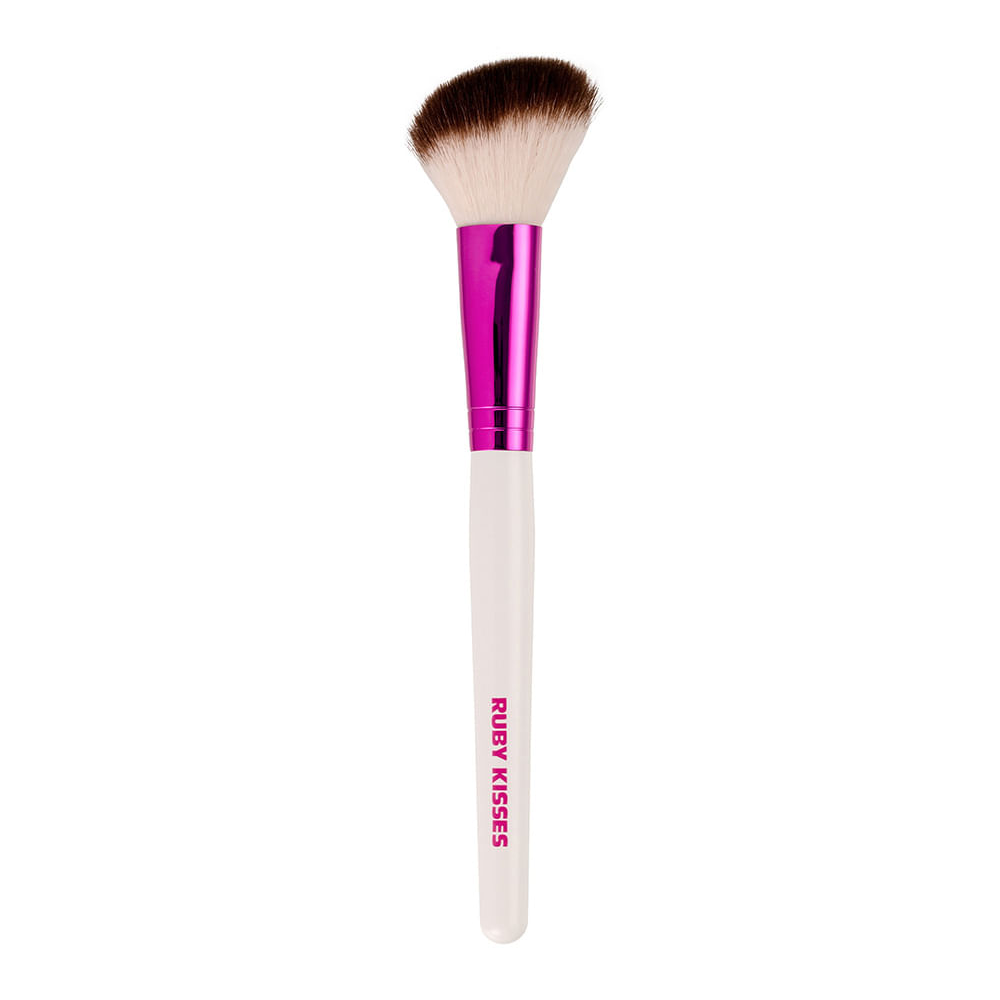 Pincel Rk By Kiss Chanfrado Para Blush Único Pincel Rk By Kiss Chanfrado Para Blush Único