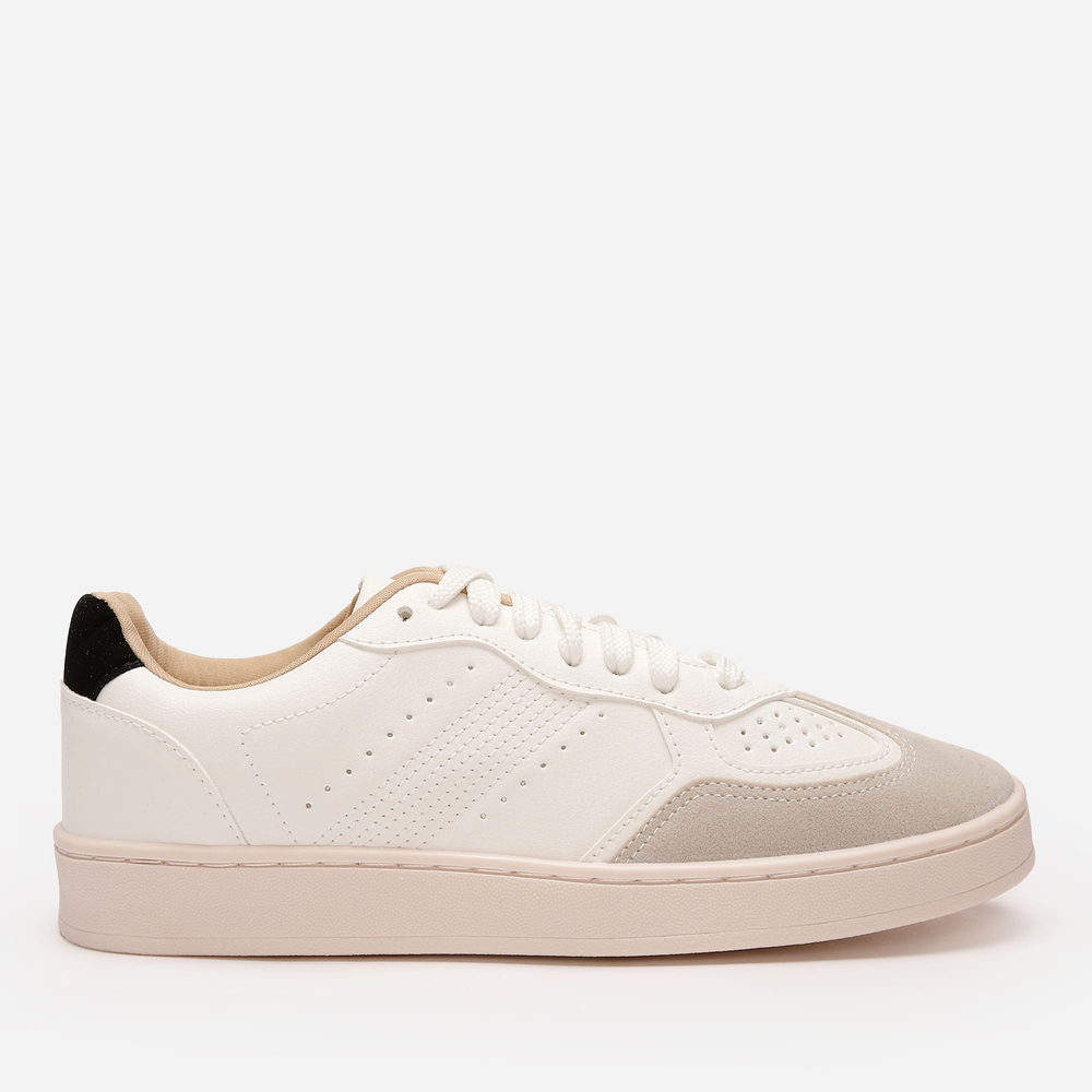 Tênis casual feminino com recortes branco