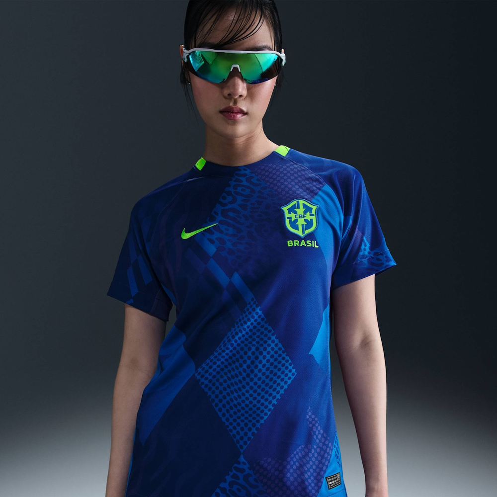 Camisa Nike Brasil II 2025/26 Torcedora Pro Feminina Camisa Nike Brasil II 2025/26 Torcedora Pro Feminina