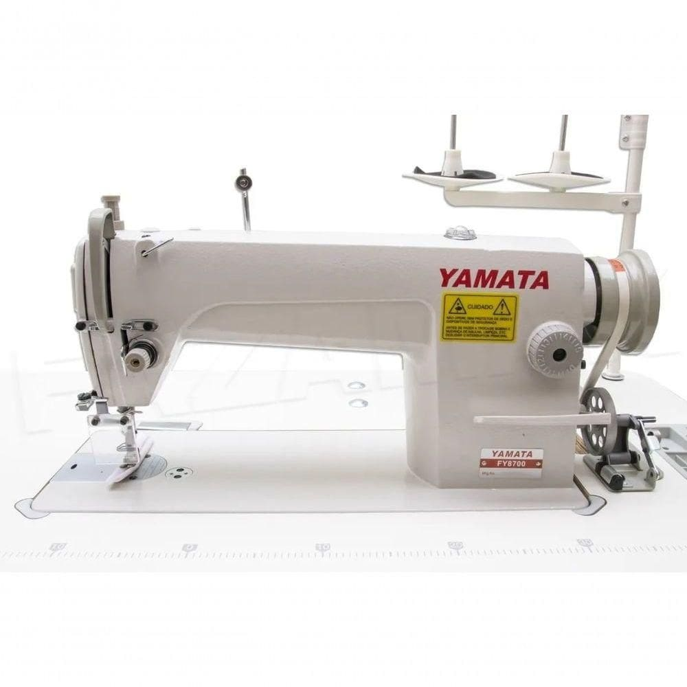 Máquina De Costura Industrial Reta Yamata Fy8700 Branca 110v Máquina De Costura Industrial Reta Yamata Fy8700 Branca 110v