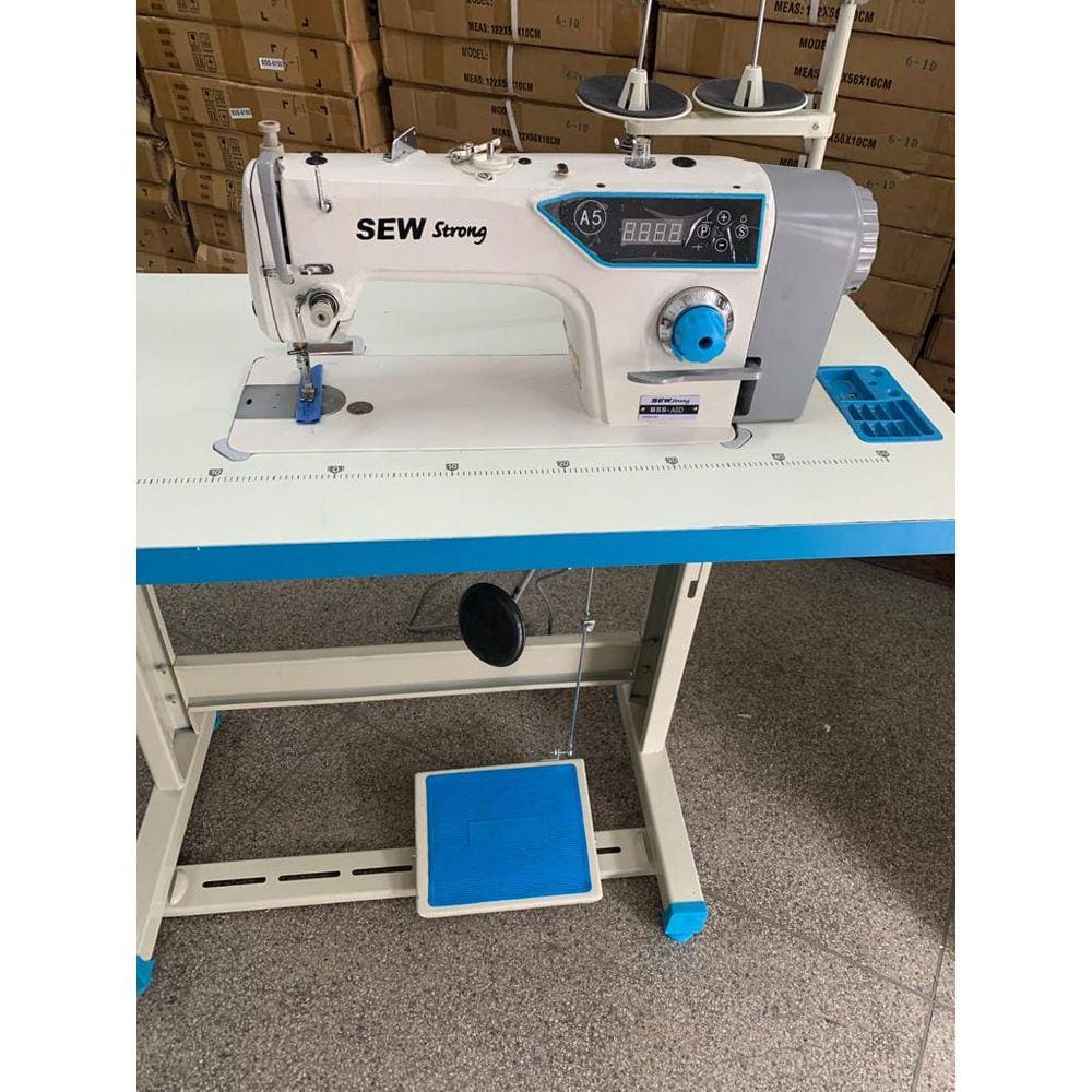 Máquina De Costura Reta Direct Drive Sew Strong-12m Garantia - 220V Máquina De Costura Reta Direct Drive Sew Strong-12m Garantia - 220V
