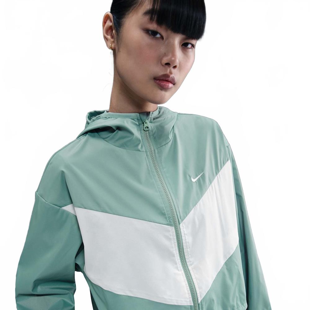 Jaqueta Nike Sportswear Windrunner Feminina Jaqueta Nike Sportswear Windrunner Feminina