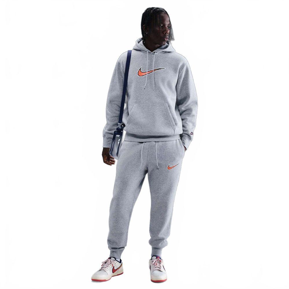 Calça Nike Club Varsity Masculina Calça Nike Club Varsity Masculina