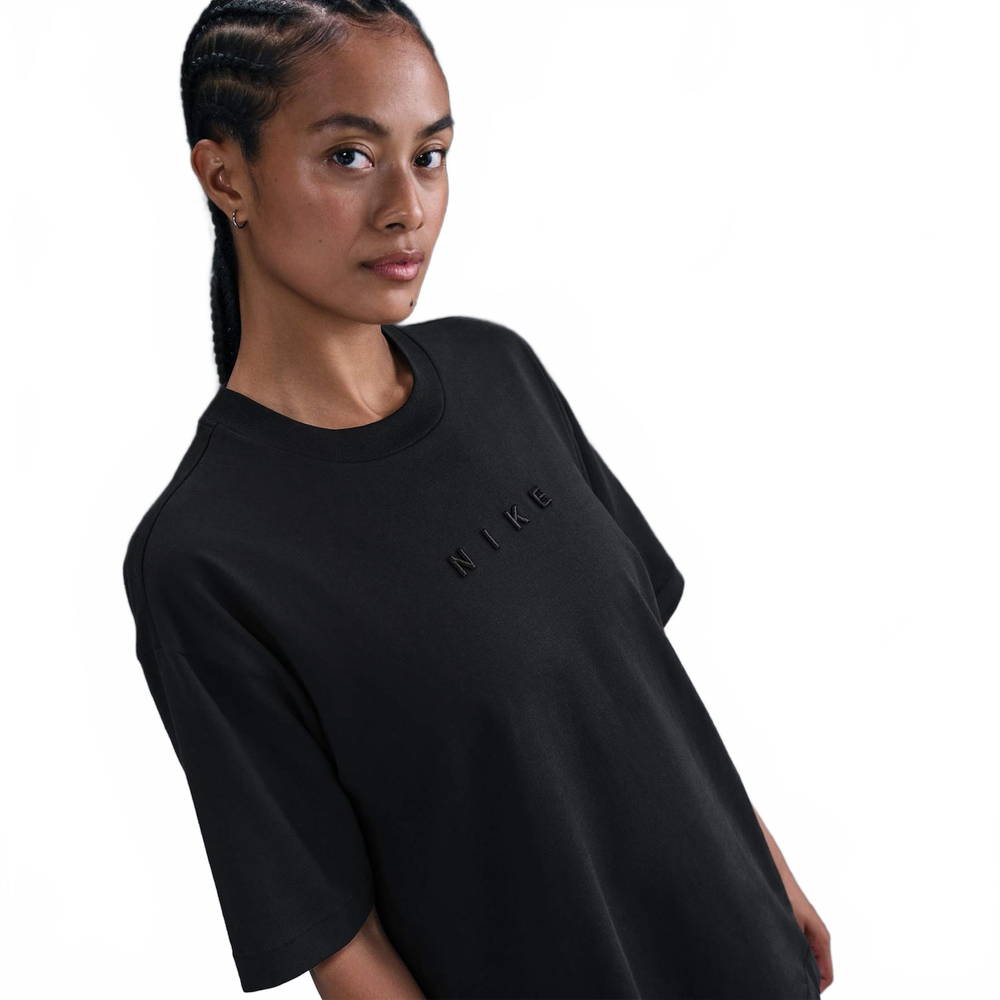 Camiseta Nike Sportswear Relax Feminina Camiseta Nike Sportswear Relax Feminina