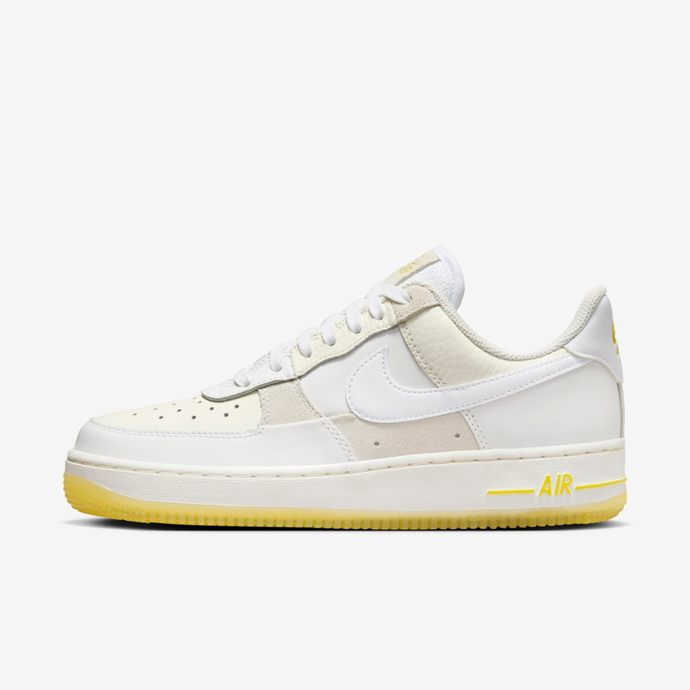 Tênis Nike Air Force 1 '07 Low Feminino Tênis Nike Air Force 1 '07 Low Feminino