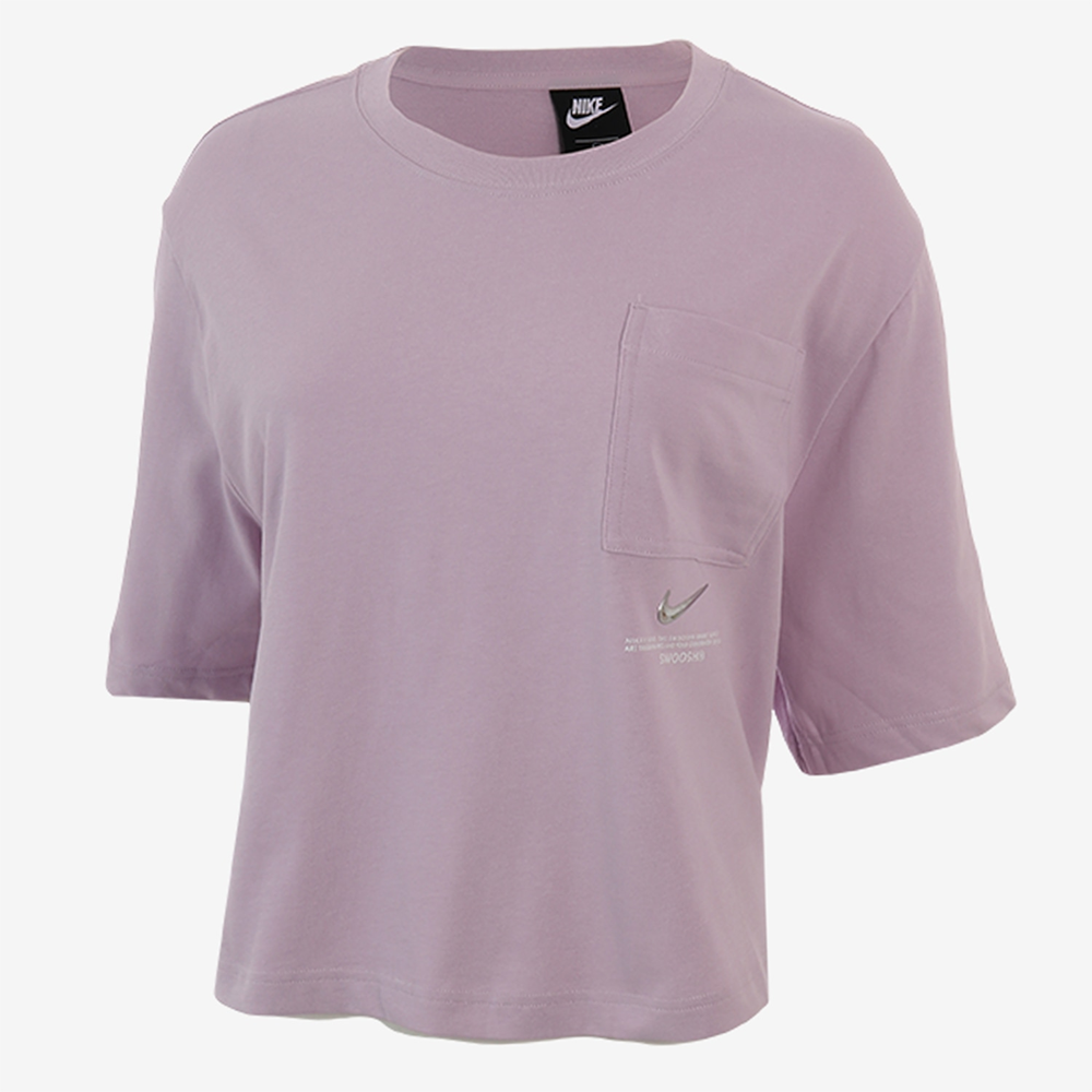 Plus Size - Camiseta Nike Sportswear Swoosh Feminina