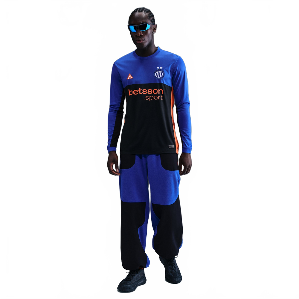 Camisa Inter de Milão Nike ACG Manga Longa 2026/27 Torcedor Pro Masculina SE Camisa Inter de Milão Nike ACG Manga Longa 2026/27 Torcedor Pro Masculina SE