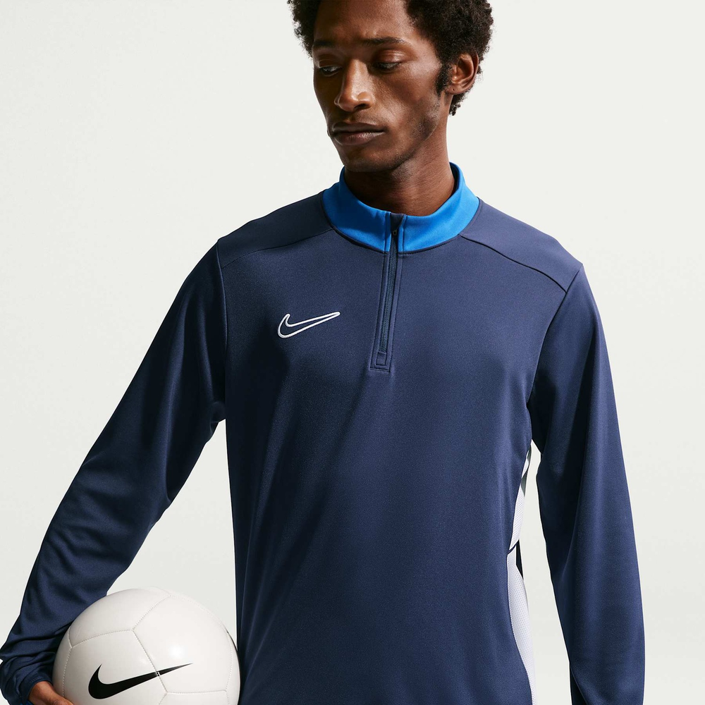 Camiseta Dri-FIT Nike Manga Longa Academy Masculina Camiseta Dri-FIT Nike Manga Longa Academy Masculina
