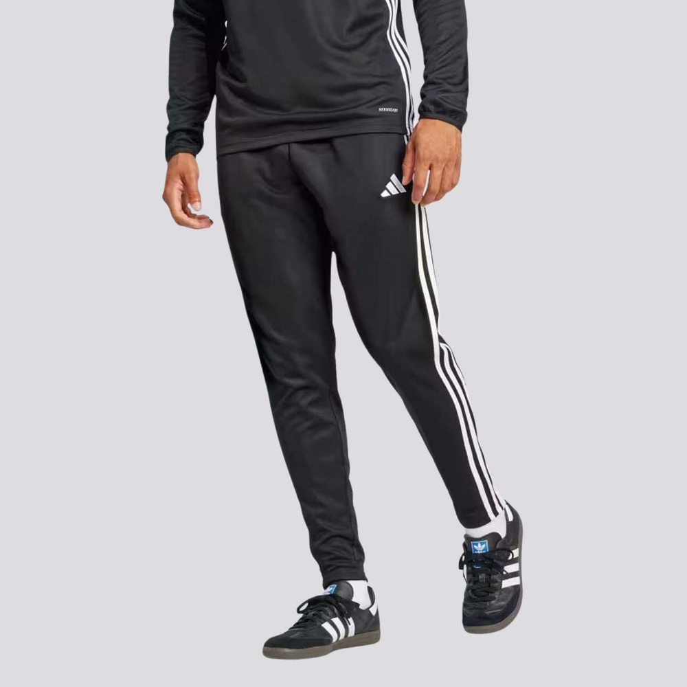 Calça Masculina Tiro Essentials adidas Calça Masculina Tiro Essentials adidas
