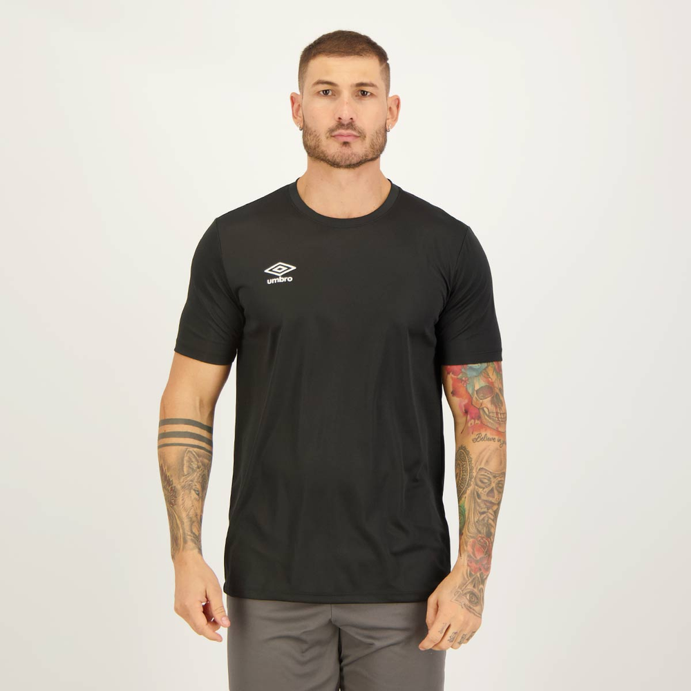 Camisa Umbro Essential I Preta Camisa Umbro Essential I Preta