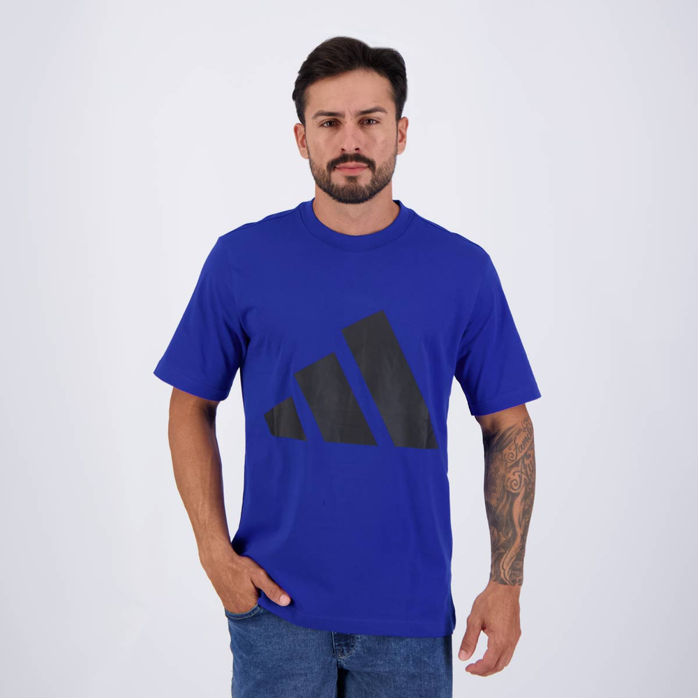 Camiseta Adidas Big Logo Azul e Preta
