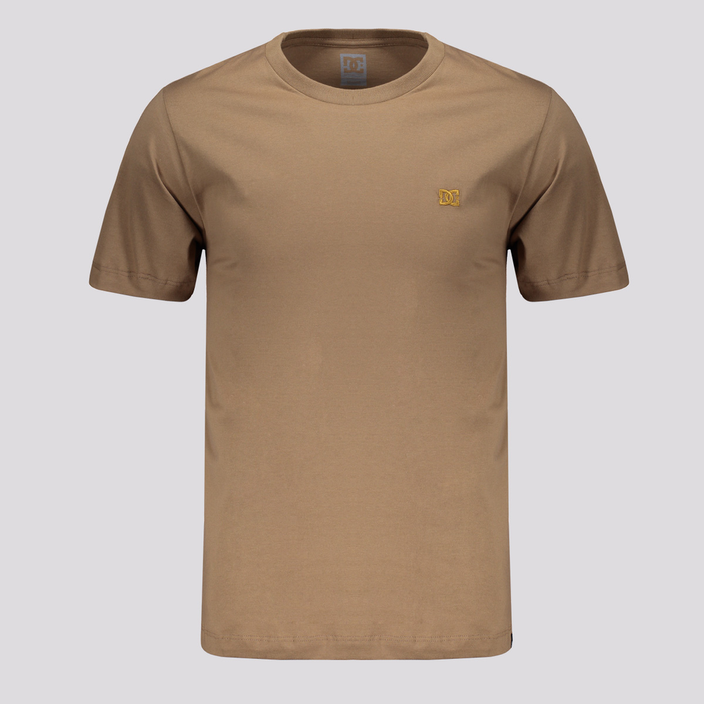 Camiseta DC Embroidery Marrom Camiseta DC Embroidery Marrom