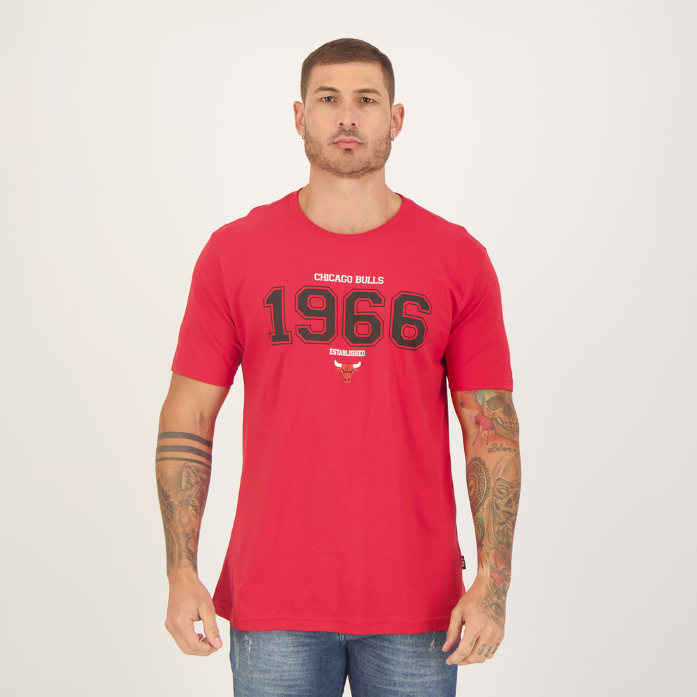 Camiseta NBA Founded Chicago Bulls Vermelha Camiseta NBA Founded Chicago Bulls Vermelha