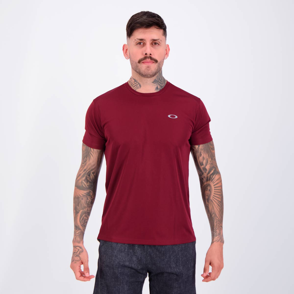 Camiseta Oakley Daily Sport III Bordô Camiseta Oakley Daily Sport III Bordô