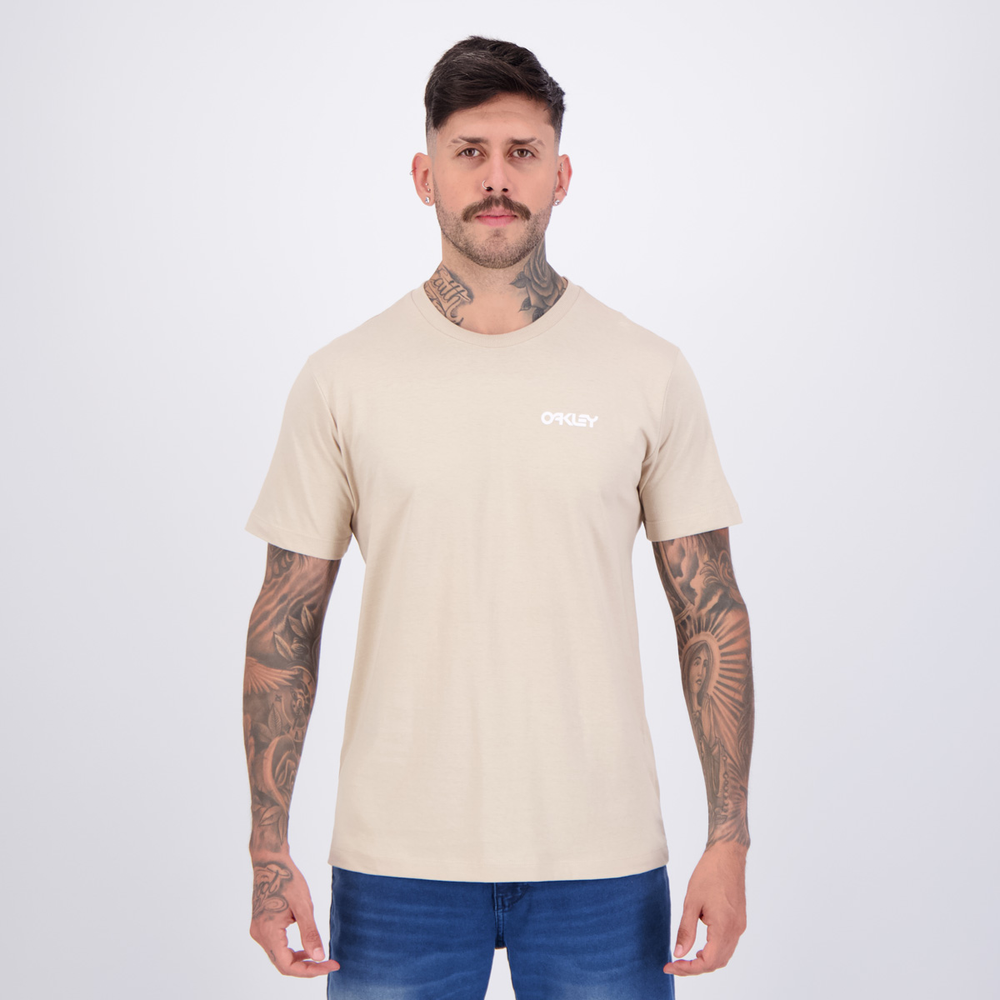 Camiseta Oakley Mad Seagull SS Bege Camiseta Oakley Mad Seagull SS Bege