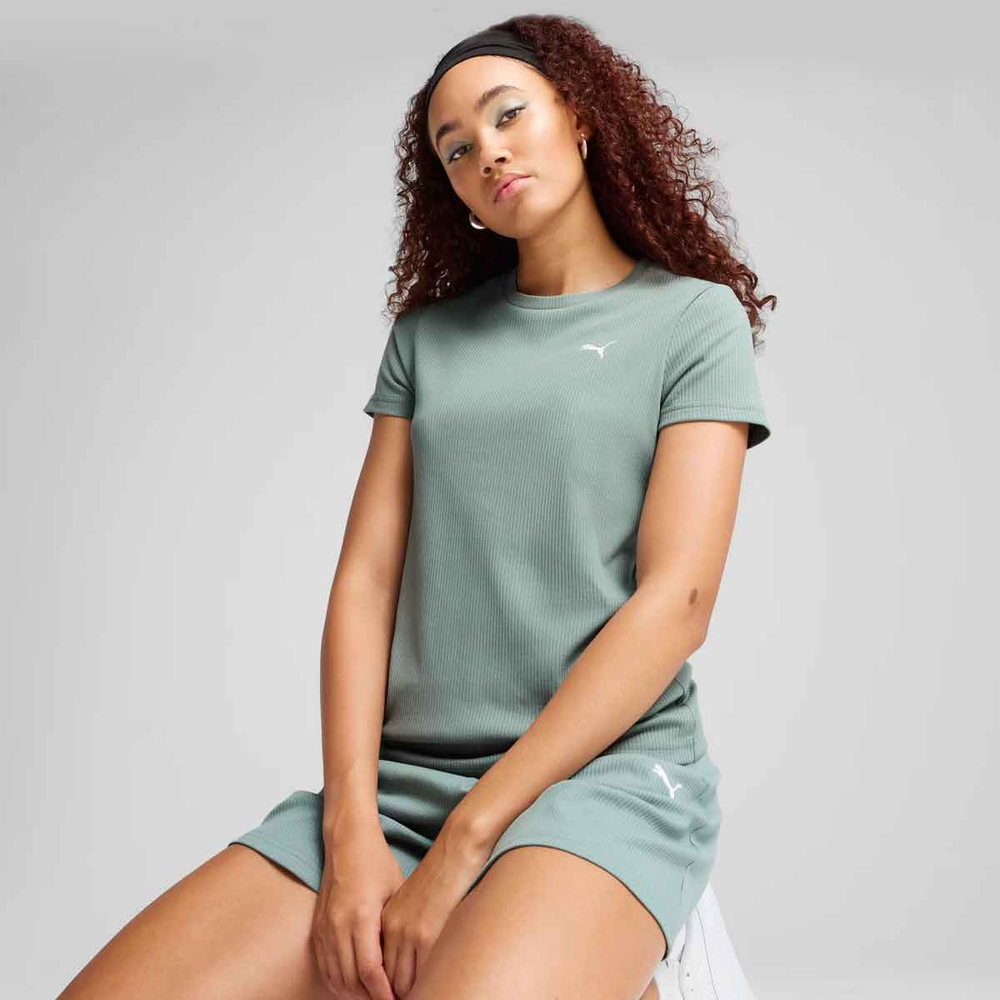 Camiseta Puma ESS Elevated Feminino Verde Camiseta Puma ESS Elevated Feminino Verde