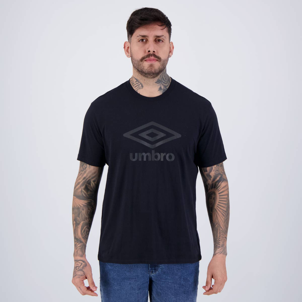 Camiseta Umbro Essential Comfy Preta Camiseta Umbro Essential Comfy Preta