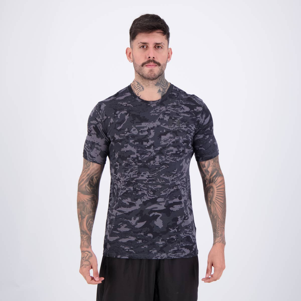 Camiseta Under Armour Camo SS Cinza Camiseta Under Armour Camo SS Cinza