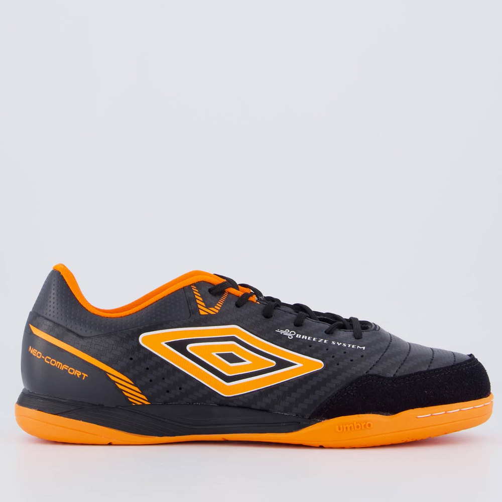 Chuteira Umbro Neo-Confort Futsal Preta e Laranja