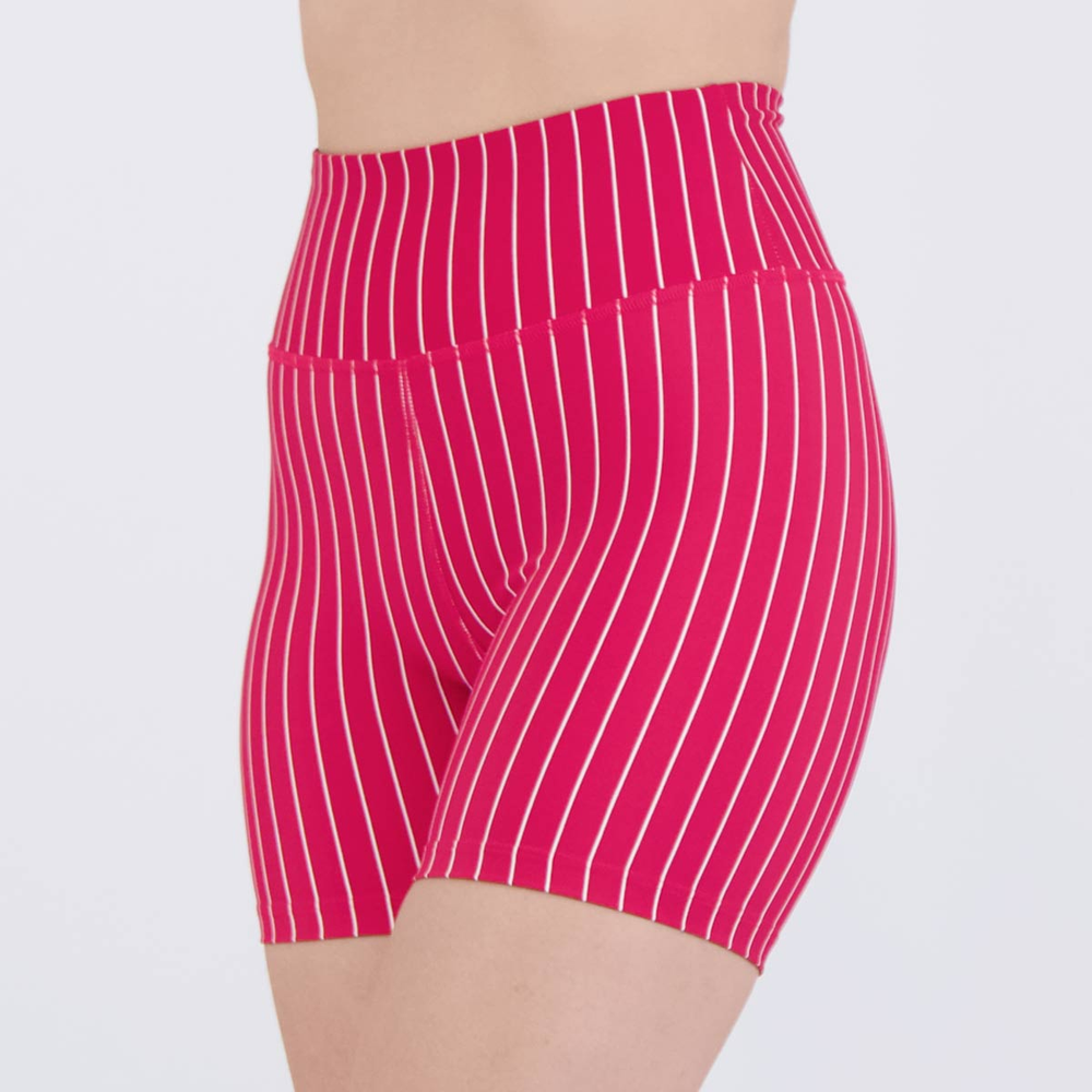 Shorts Fila Sport Pinstripes Feminino Shorts Fila Sport Pinstripes Feminino