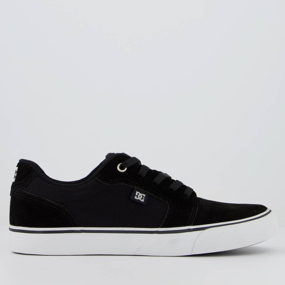 Tênis DC Anvil LA Preto e Branco Tênis DC Anvil LA Preto e Branco