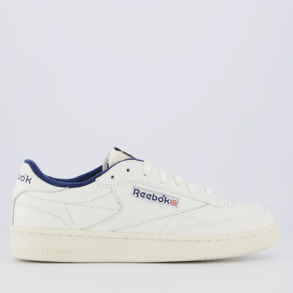 Tênis Reebok Club C 85 Vintage Off White e Marinho