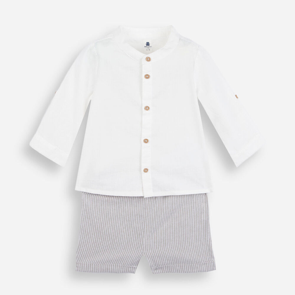 Conjunto curto infantil de algodão listrado off white Conjunto curto infantil de algodão listrado off white