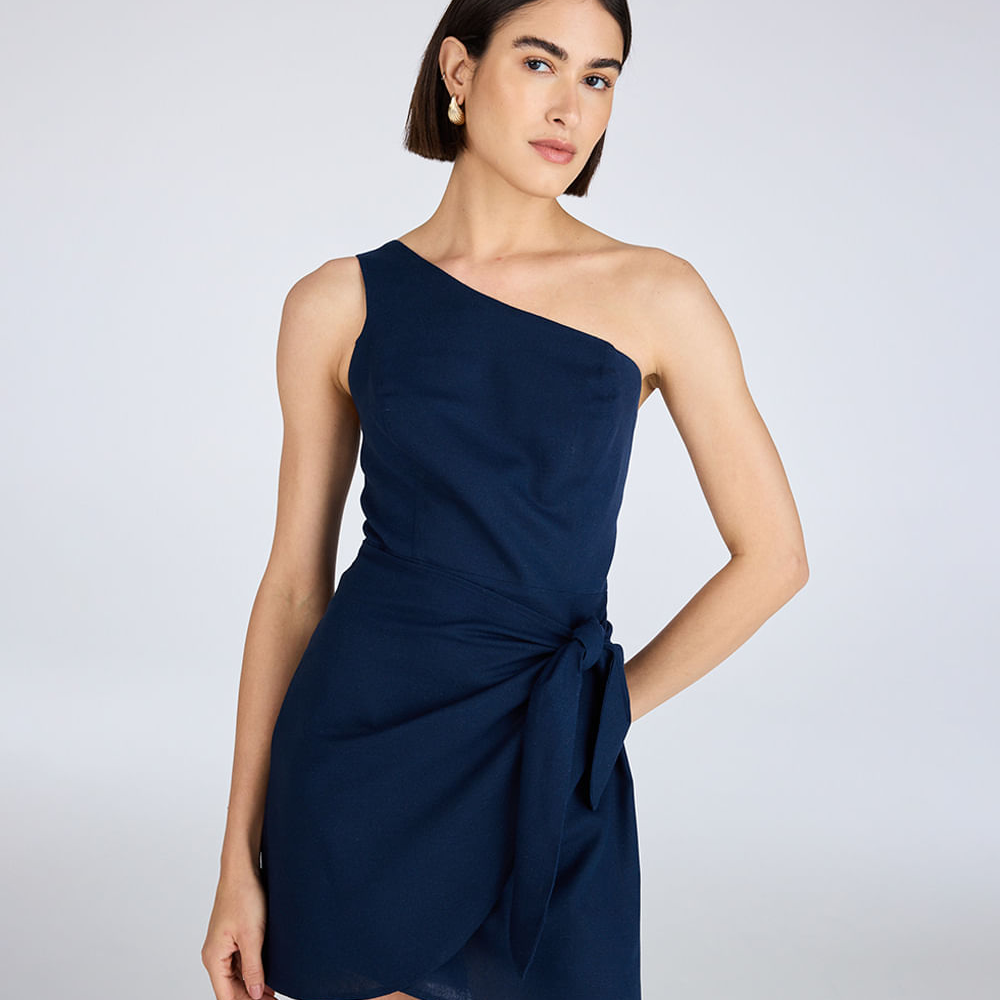 Vestido curto feminino com linho ombro único azul Vestido curto feminino com linho ombro único azul