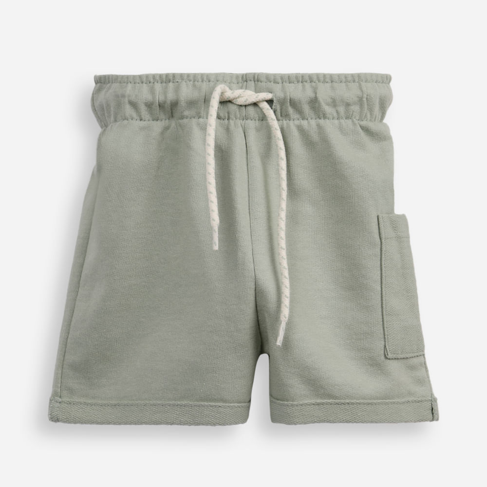 Bermuda de moletinho com cordão e bolso verde Bermuda de moletinho com cordão e bolso verde