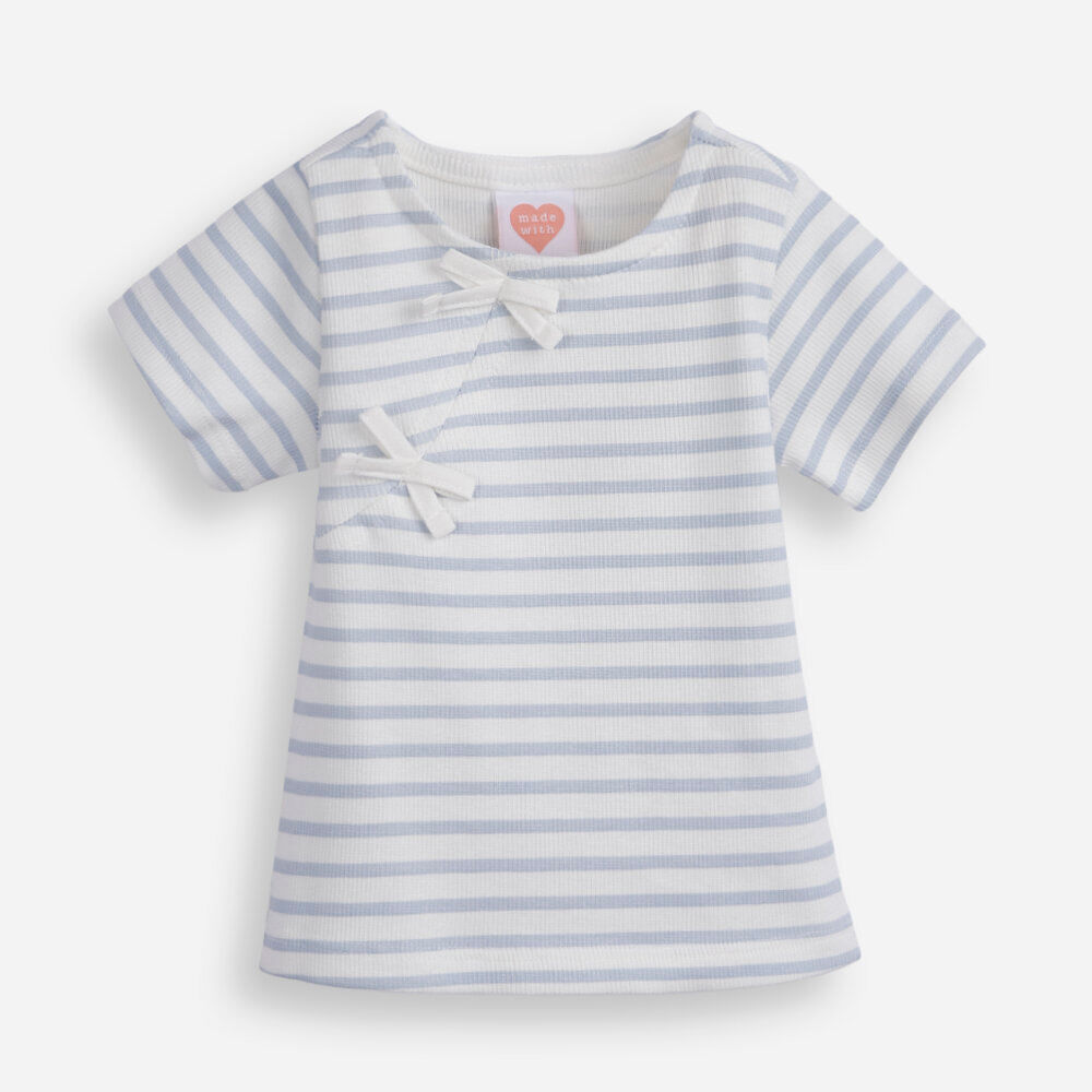 Camiseta infantil listrada com laço azul Camiseta infantil listrada com laço azul