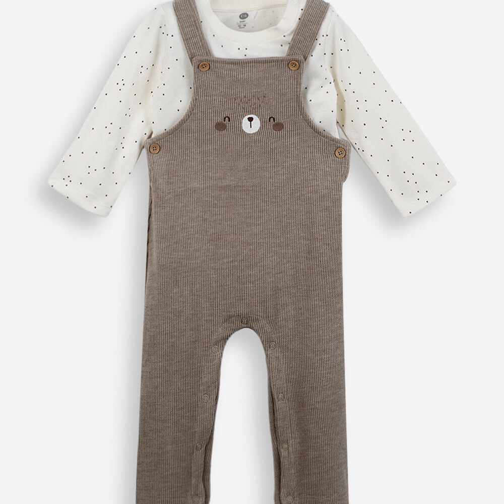Jardineira infantil com blusa bichinho marrom Jardineira infantil com blusa bichinho marrom