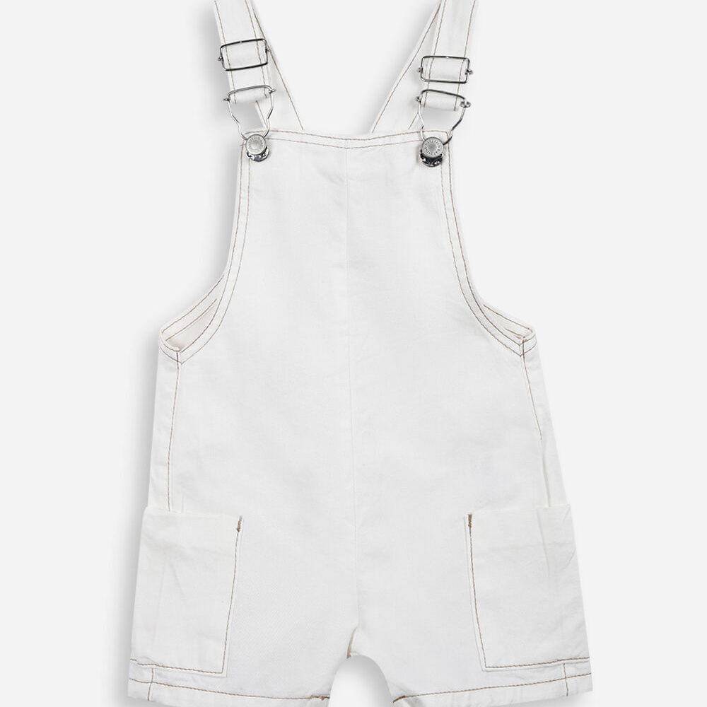 Jardineira infantil de sarja off white Jardineira infantil de sarja off white