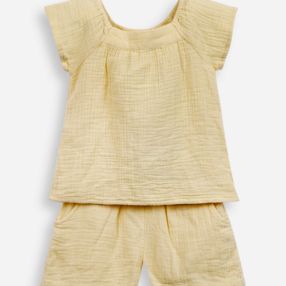 Conjunto infantil manga curta leve amarelo Conjunto infantil manga curta leve amarelo