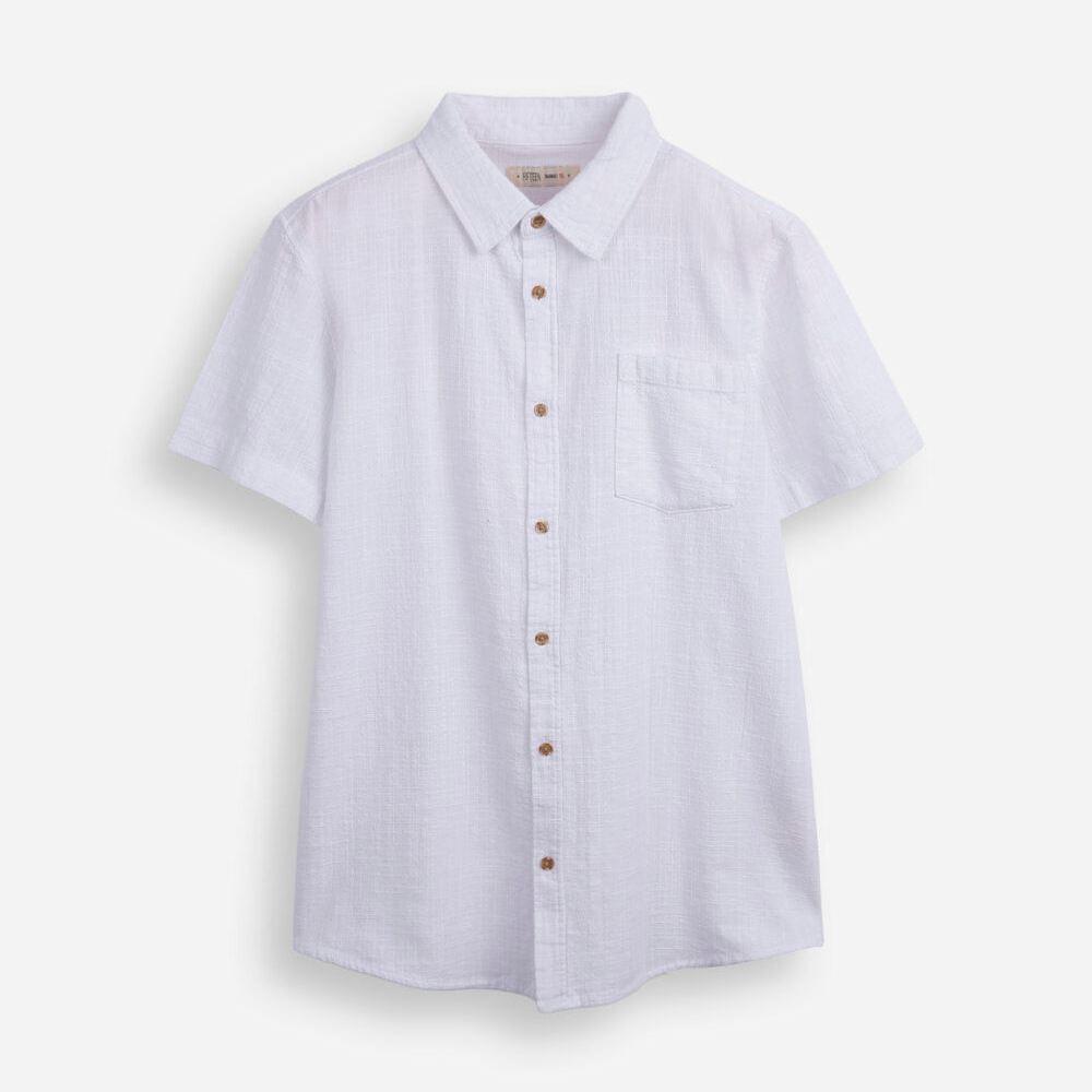 Camisa juvenil de algodão com bolso texturizada branca Camisa juvenil de algodão com bolso texturizada branca