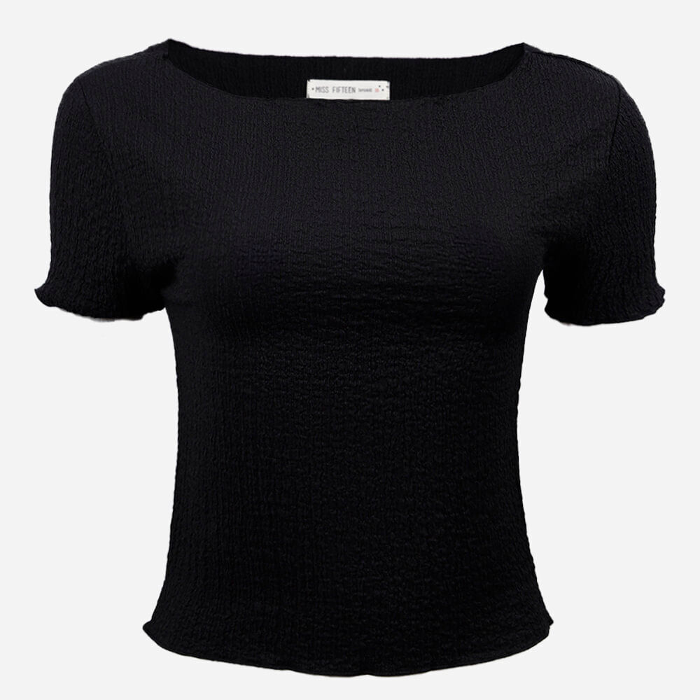 Blusa juvenil decote canoa texturizada preta