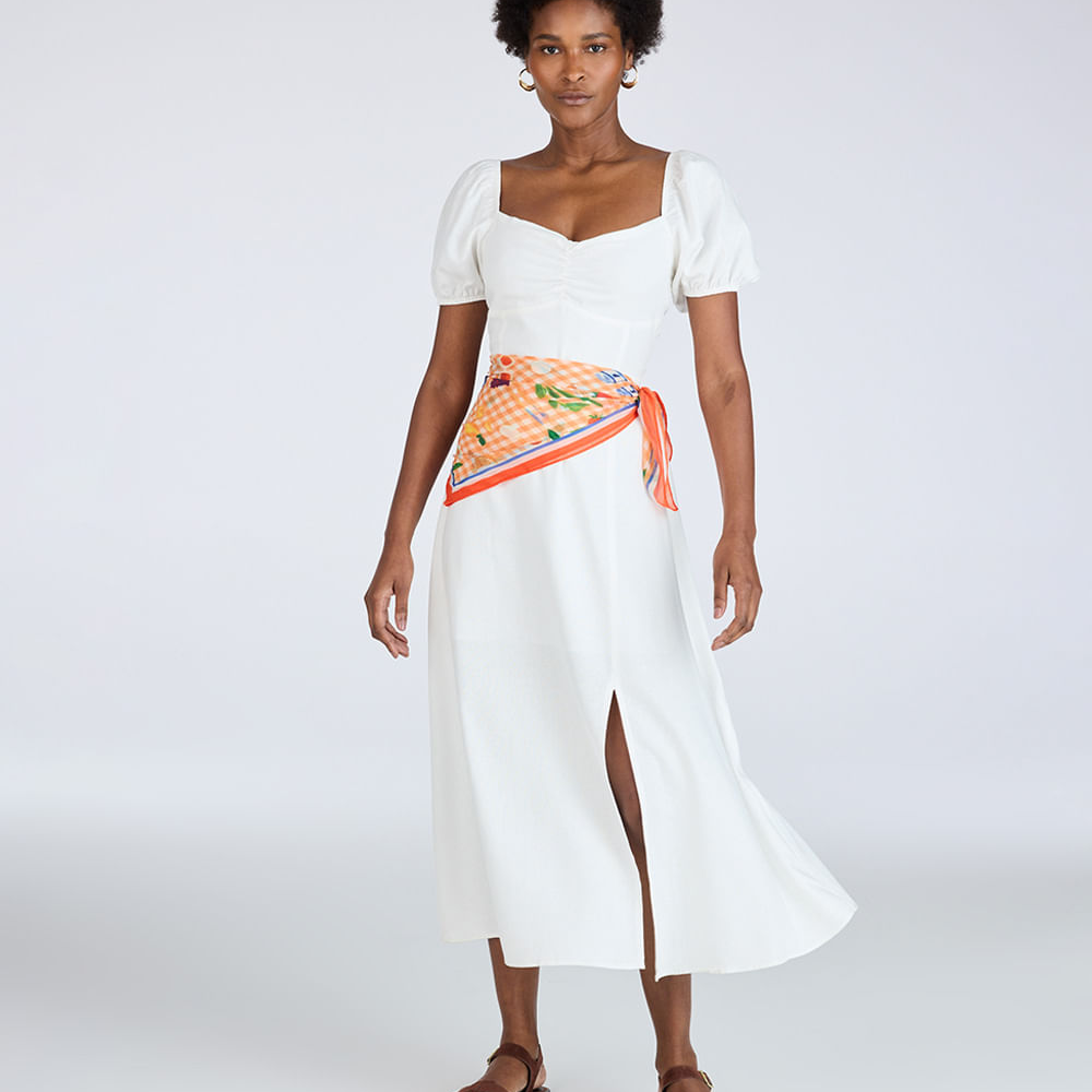 Vestido midi feminino com linho decote coração manga bufante off white Vestido midi feminino com linho decote coração manga bufante off white