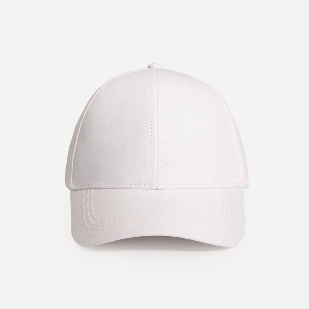 Boné básico de sarja aba curva off white Boné básico de sarja aba curva off white