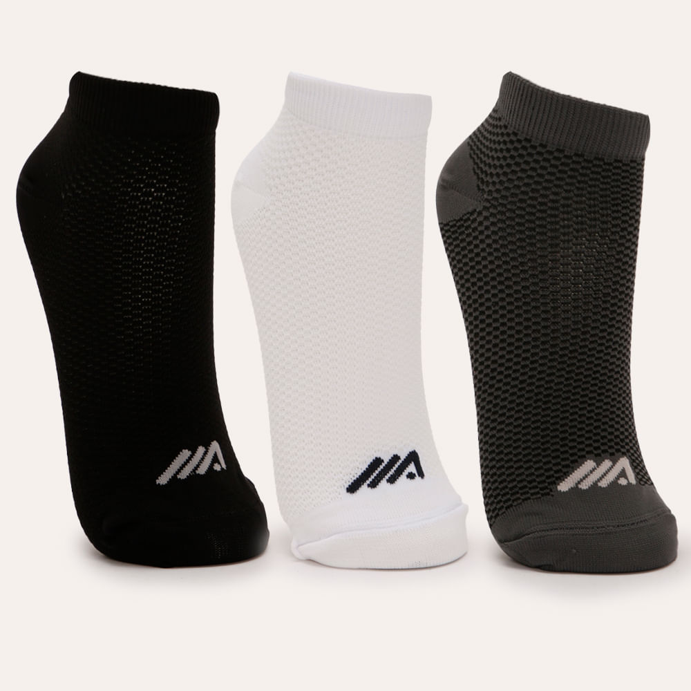 Kit de 3 pares de meias respiráveis cano baixo preto Kit de 3 pares de meias respiráveis cano baixo preto