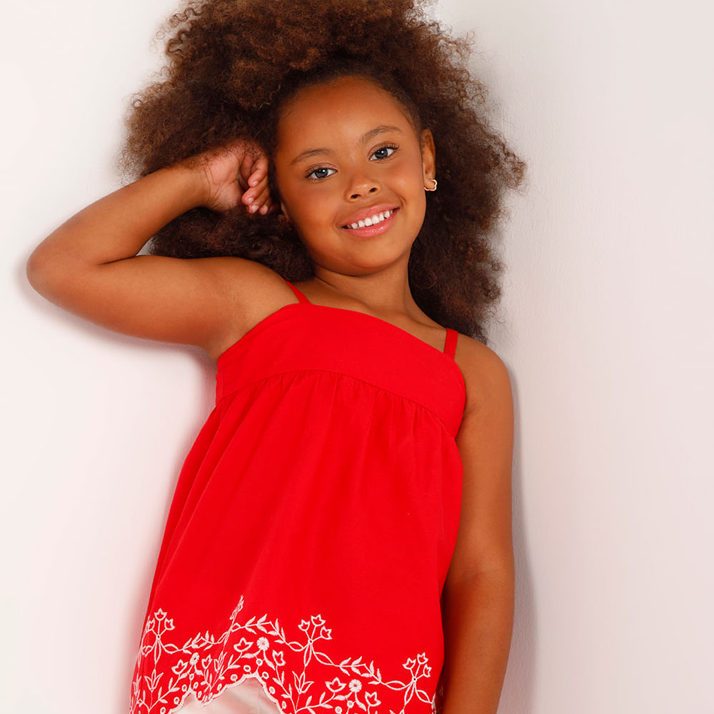 Regata evasê infantil floral - vermelho Regata evasê infantil floral - vermelho