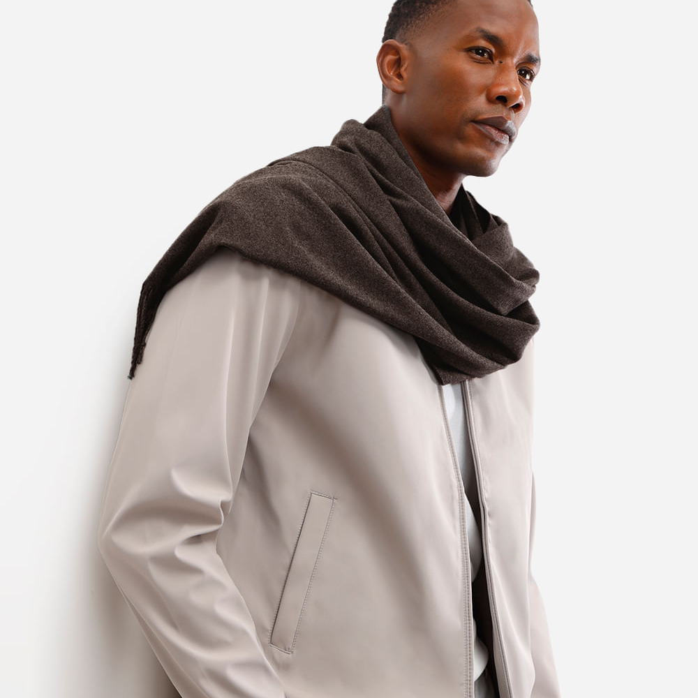 Cachecol masculino de tricot básico cinza Cachecol masculino de tricot básico cinza