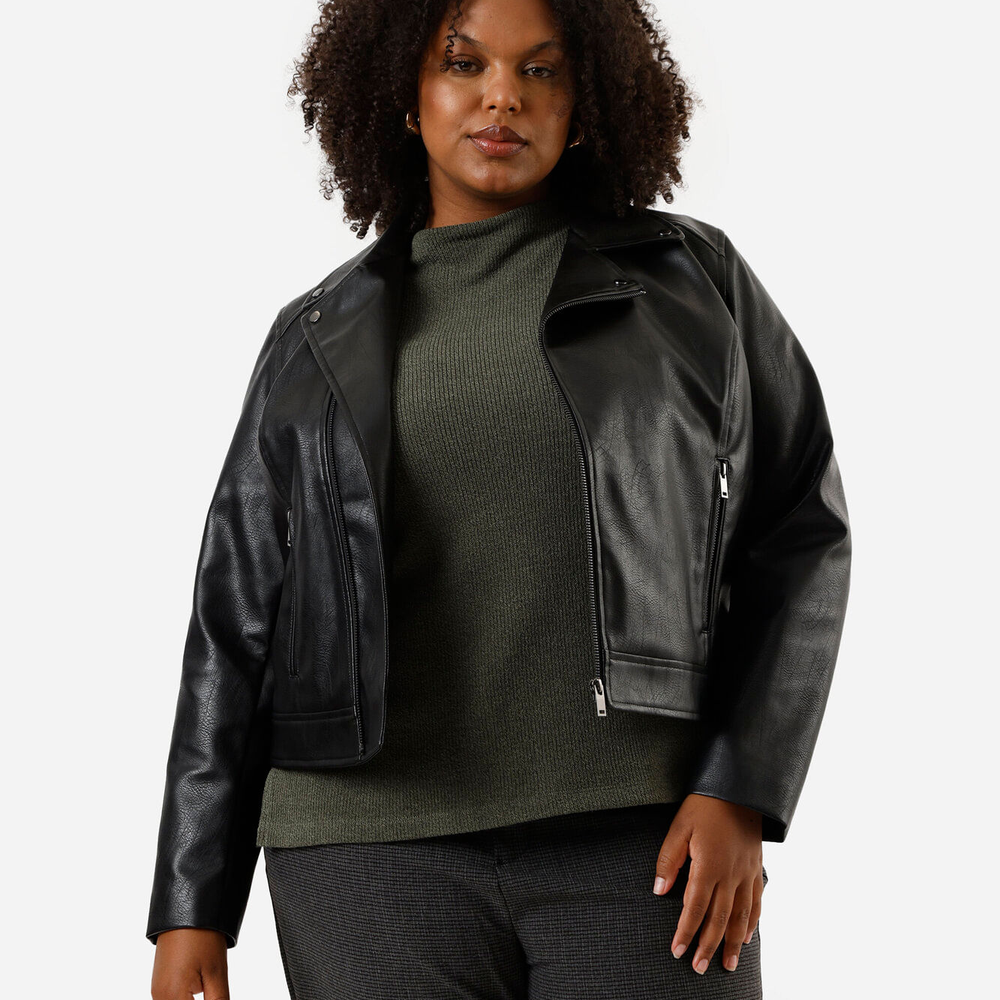 Jaqueta feminina de poliuretano plus size preta Jaqueta feminina de poliuretano plus size preta