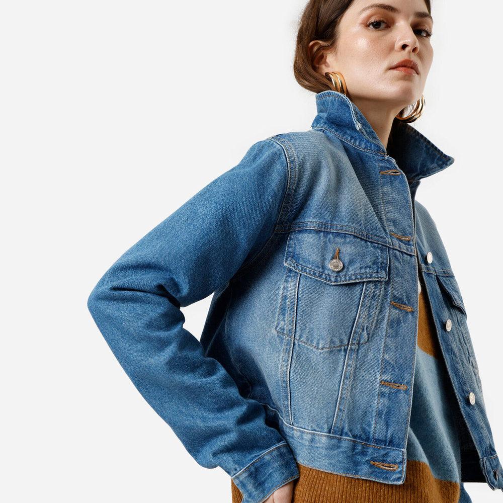 Jaqueta cropped feminina jeans azul Jaqueta cropped feminina jeans azul